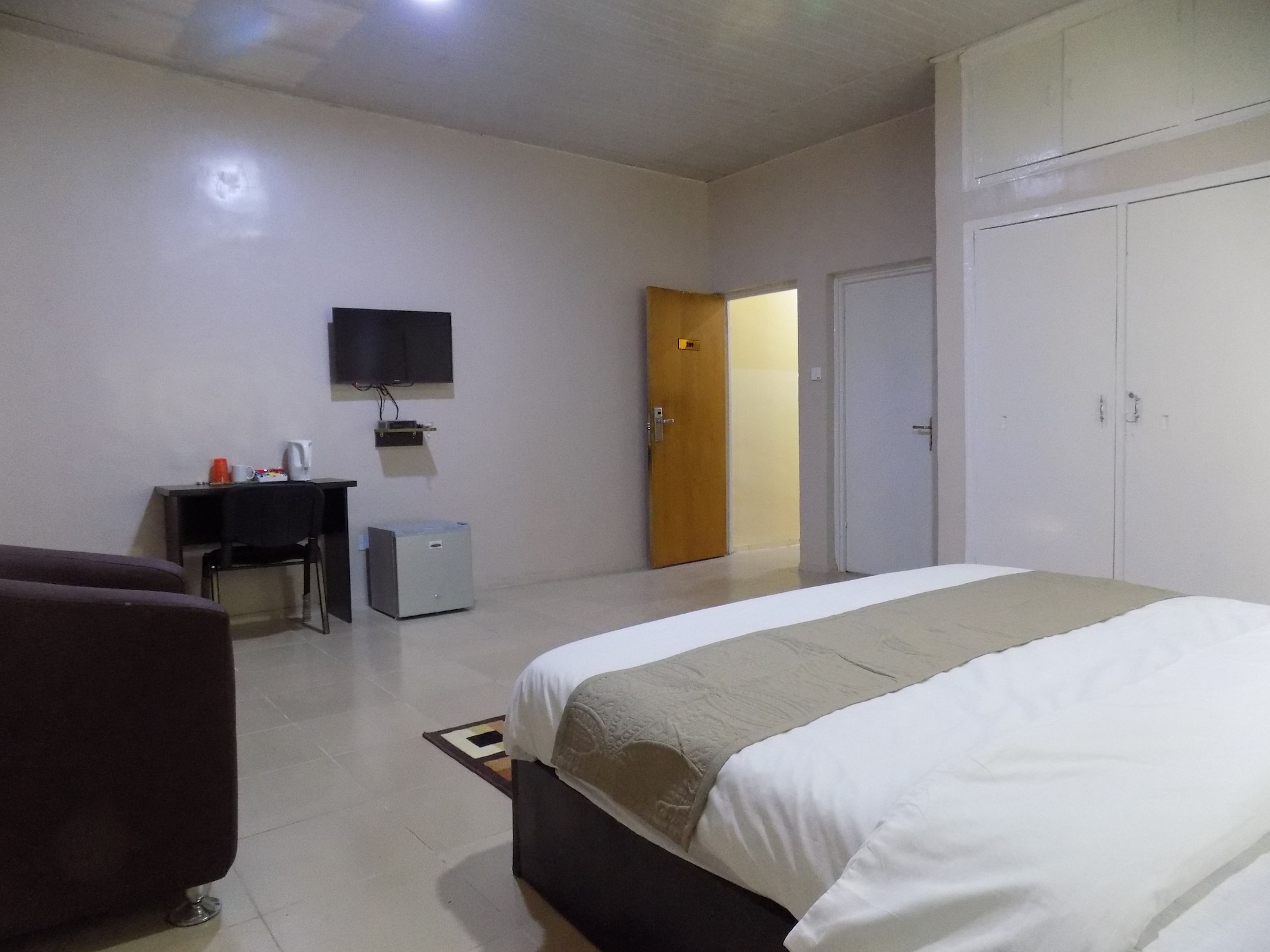 2 BEDROOMS, PREMIUM, APARTMENT, 2 BATHROOMS