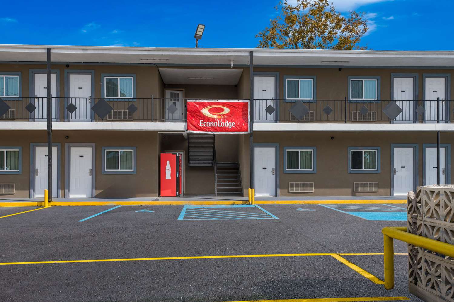 Econo Lodge Gretna - New Orleans 17/22