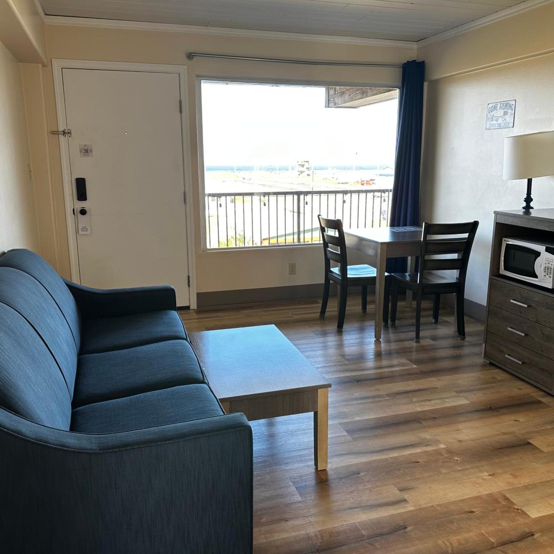 Westport Inn 39/50