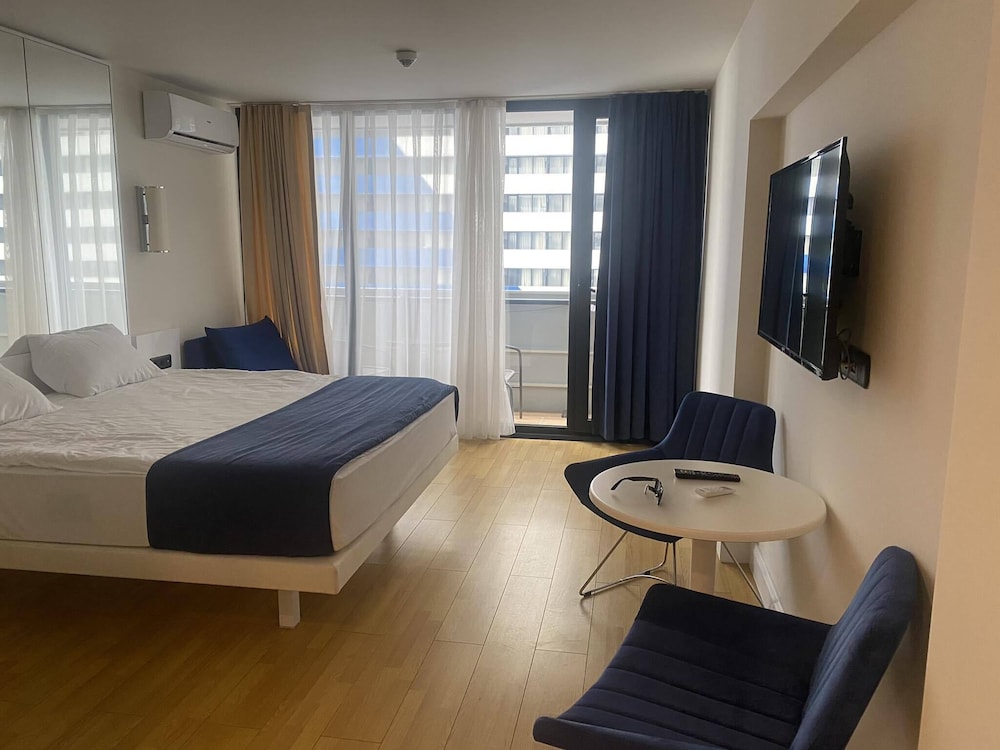 Orbi City Hotel Official 41/63