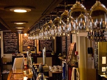 Dun Cow Inn 13/19