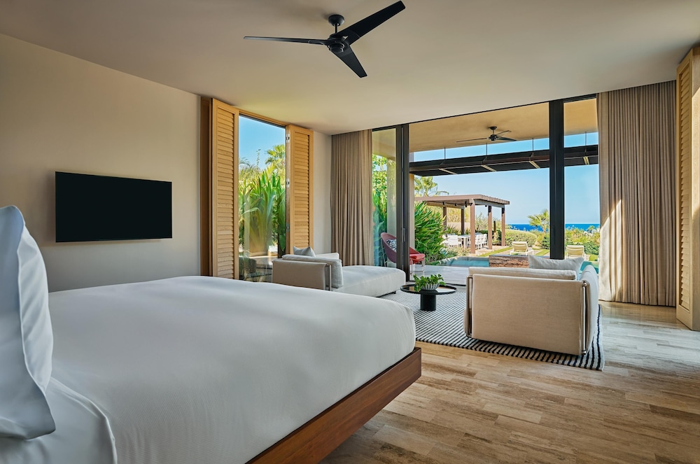 3 Bedrooms, Dolphin, Home, House, Twin Beds, 3 King Beds
