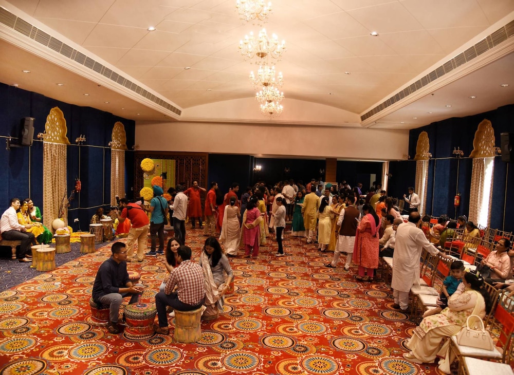 Neemrana S Hill Fort Kesroli 35/47