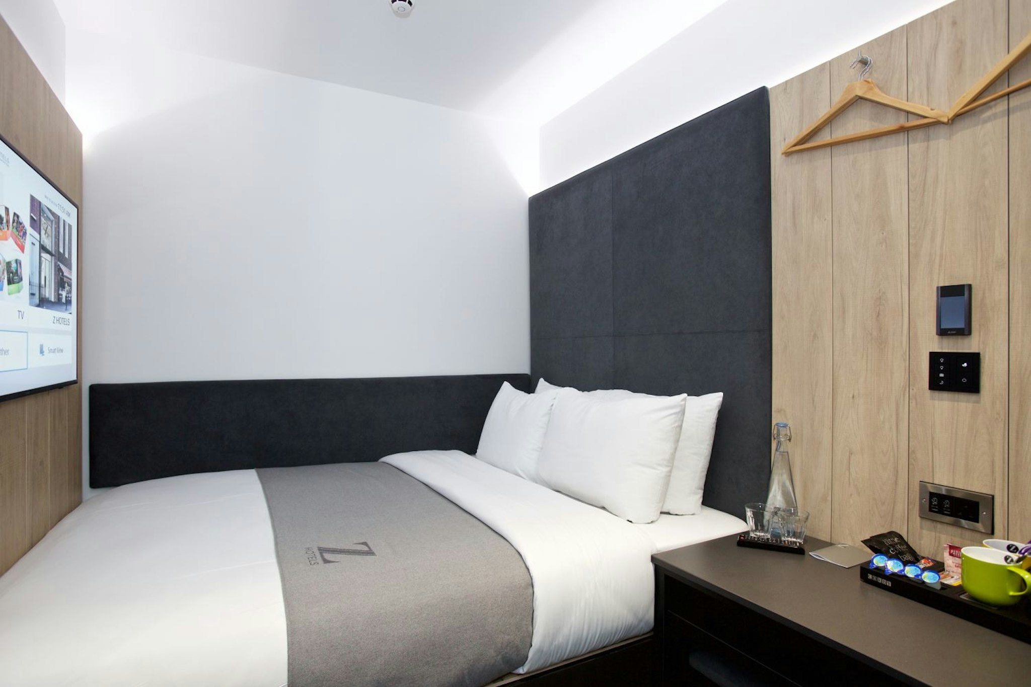 The Z Hotel City 7/24