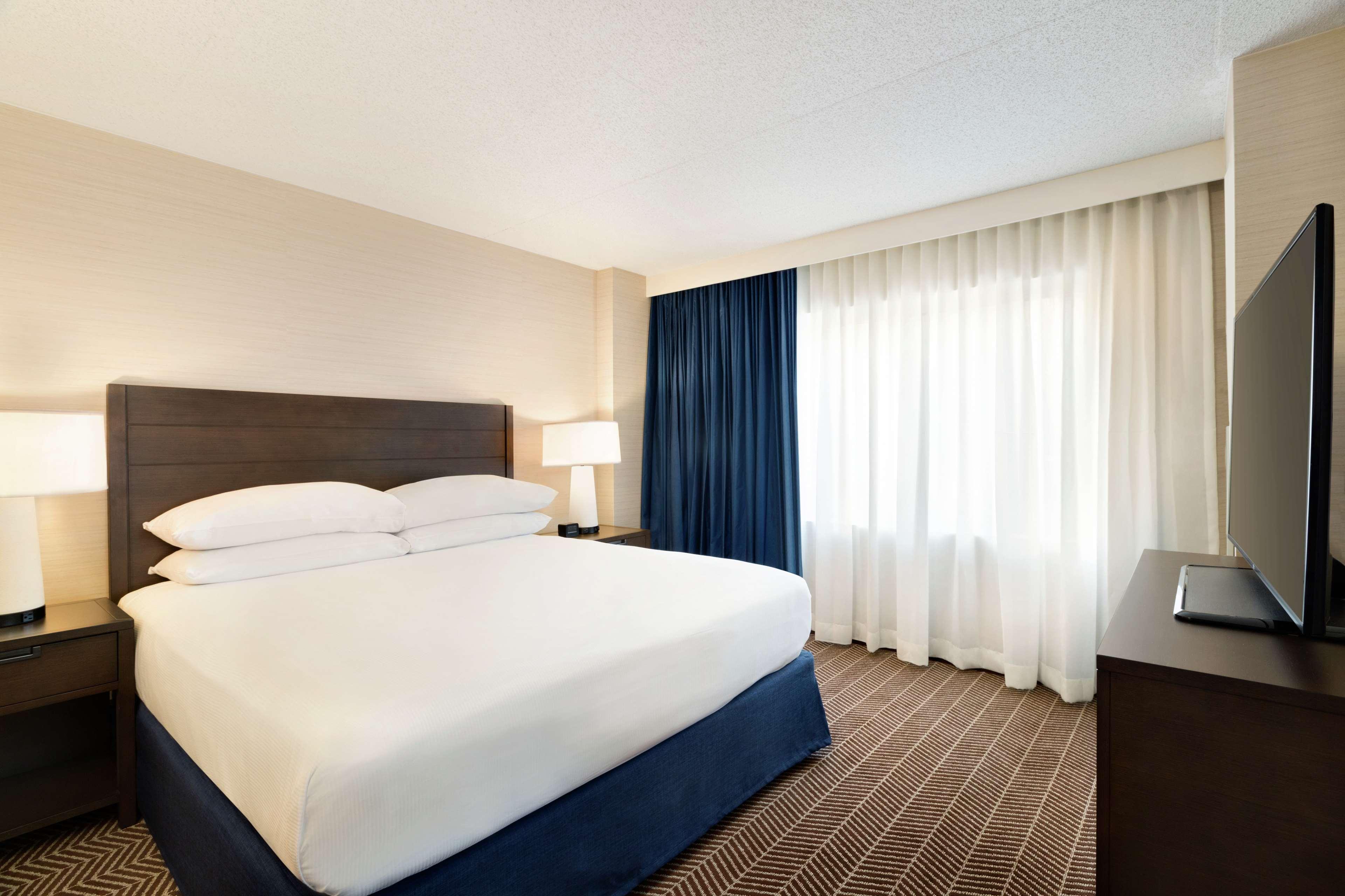 2 ROOMS, EXECUTIVE, SUITE, 2 QUEEN BEDS