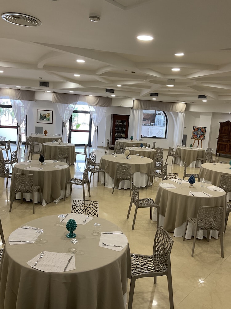 Al Balhara Hotel Resort & Spa 45/50