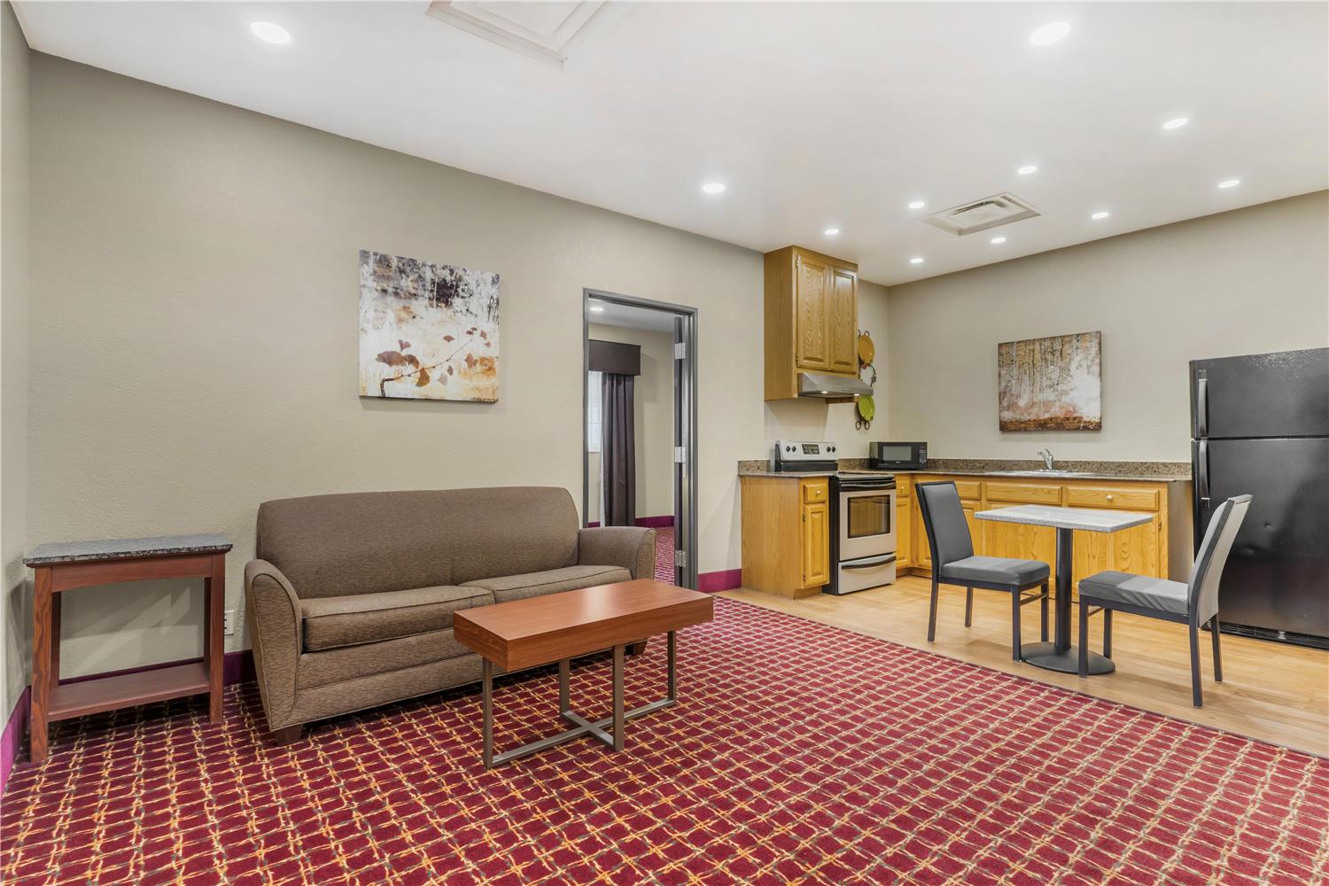 Best Western Plus Yukon 13/15