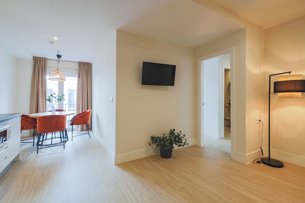 Apartamentos Magna Sevilla 52/68