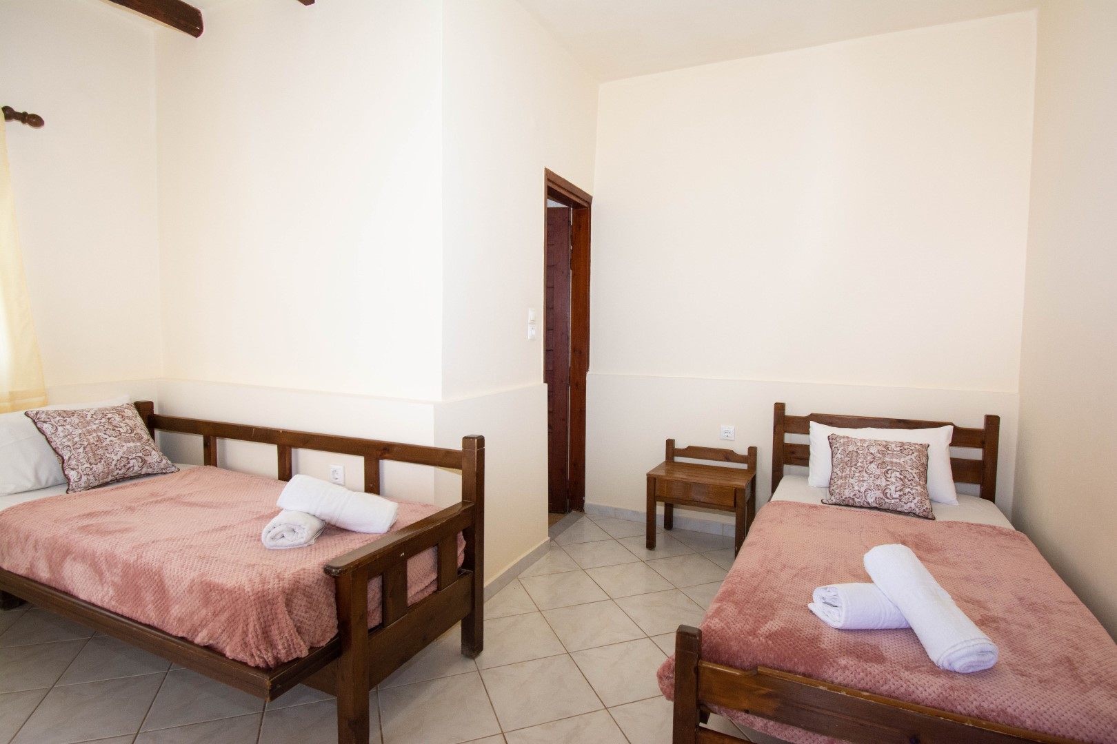 1 Bedroom, Apartment, Land View
