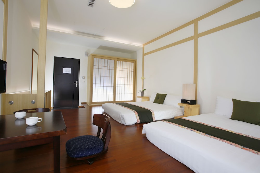 Green Life Spa 5/31