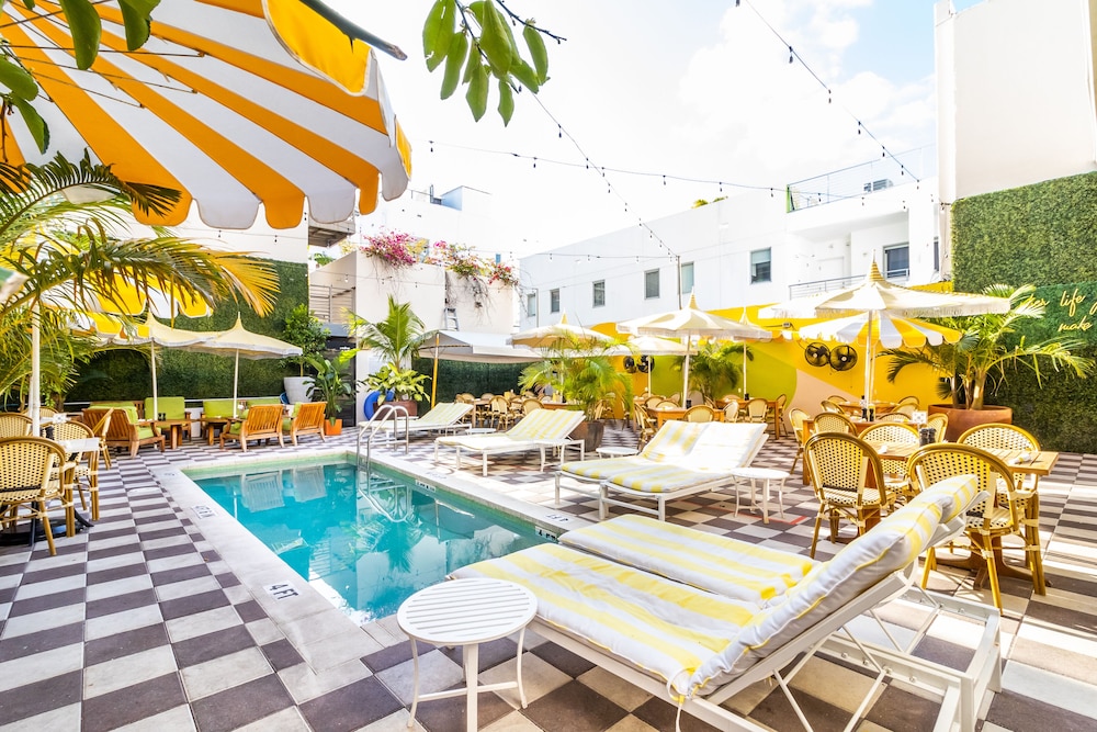 Clinton Hotel South Beach 5/64