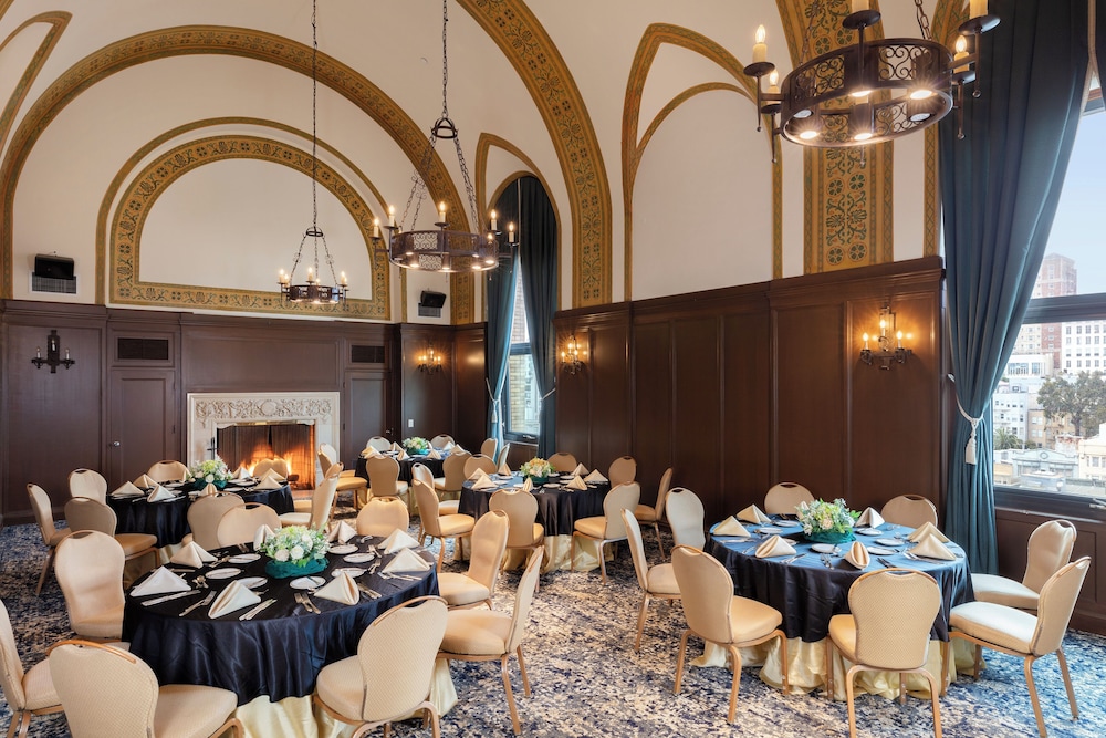 Marines Memorial Club Hotel 48/54