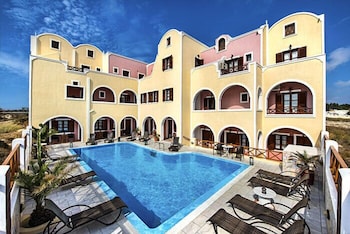 Astir Thira 3/57