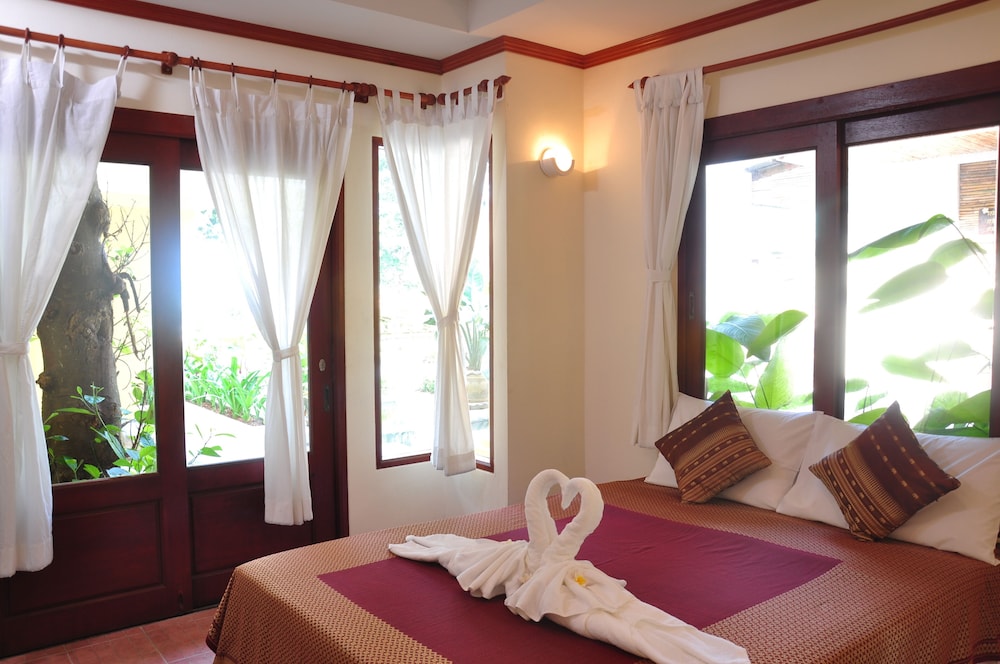 Samui Honey Cottages Beach Resort 50/70