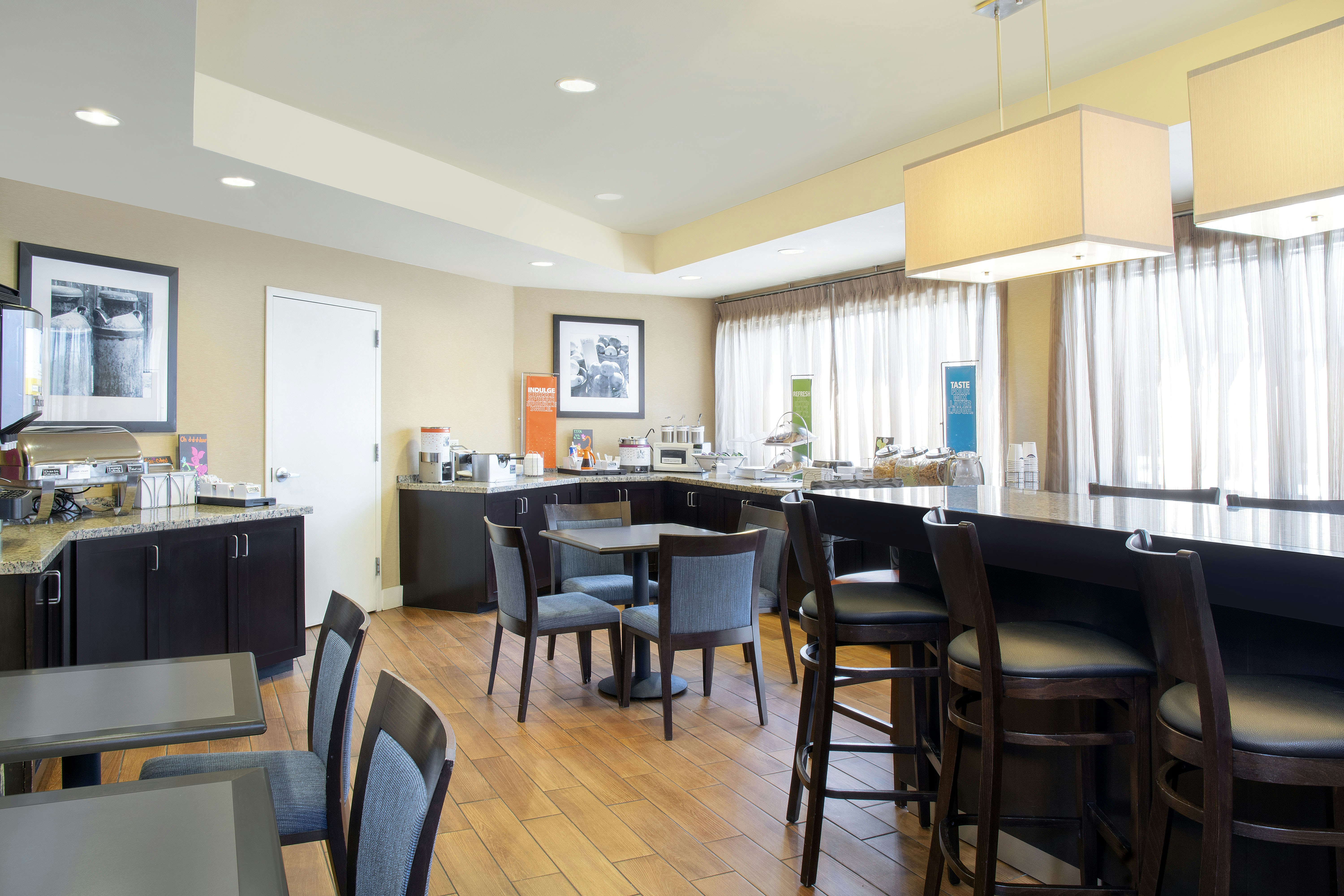 Hampton Inn Merrillville 29/36