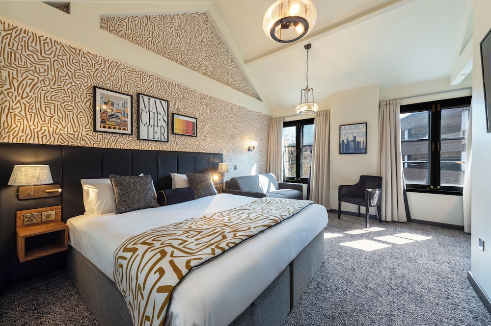 The Abel Heywood Pub & Boutique Hotel 14/43