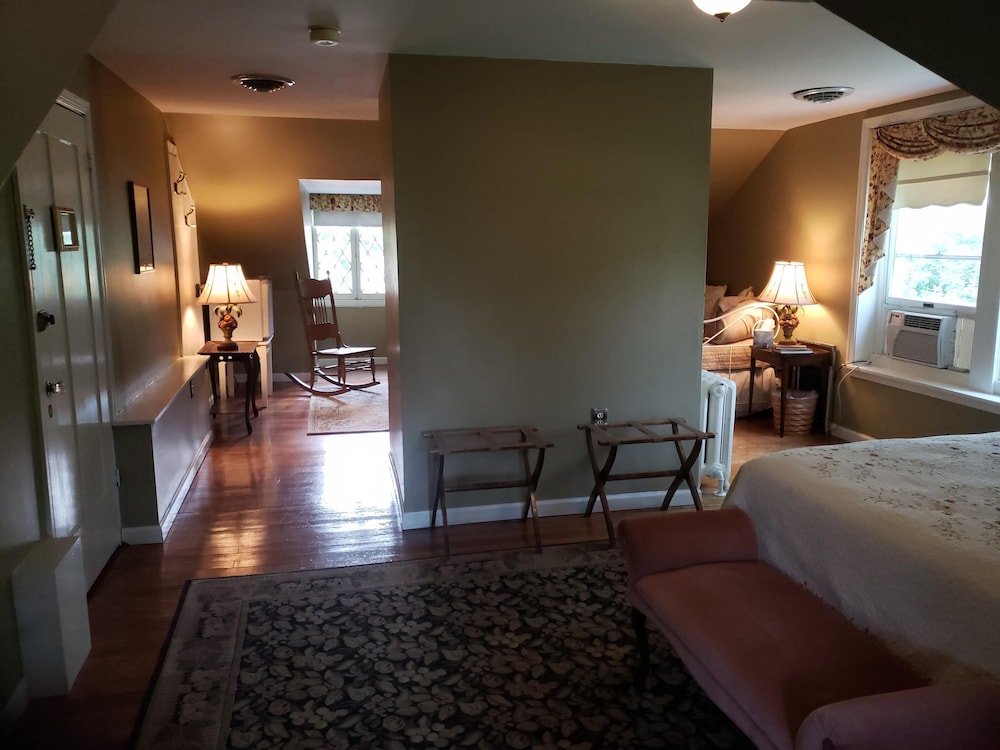 The Carriage Inn B&B 30/48