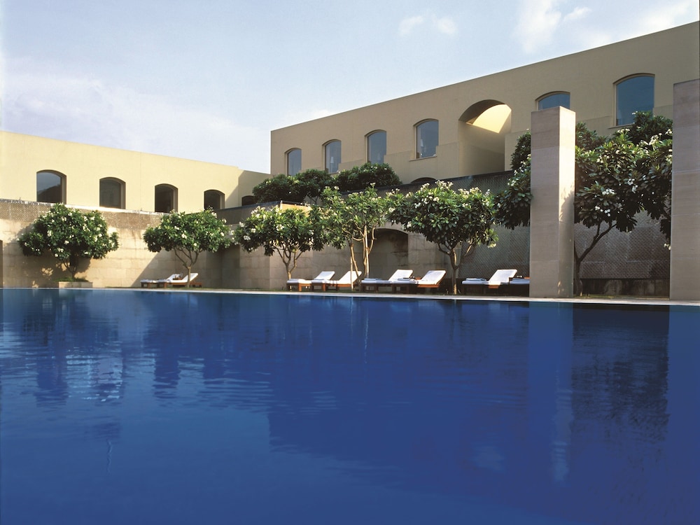 Trident Hotel Gurgaon 60/64