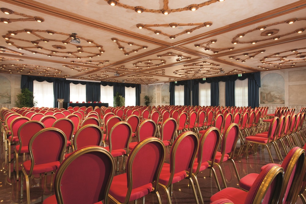 GRAND HOTEL TRENTO 40/49