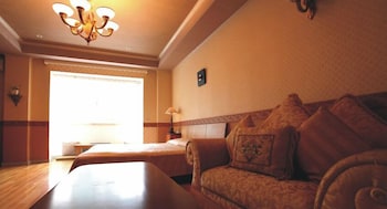 Spring Spa Hotel 33/48