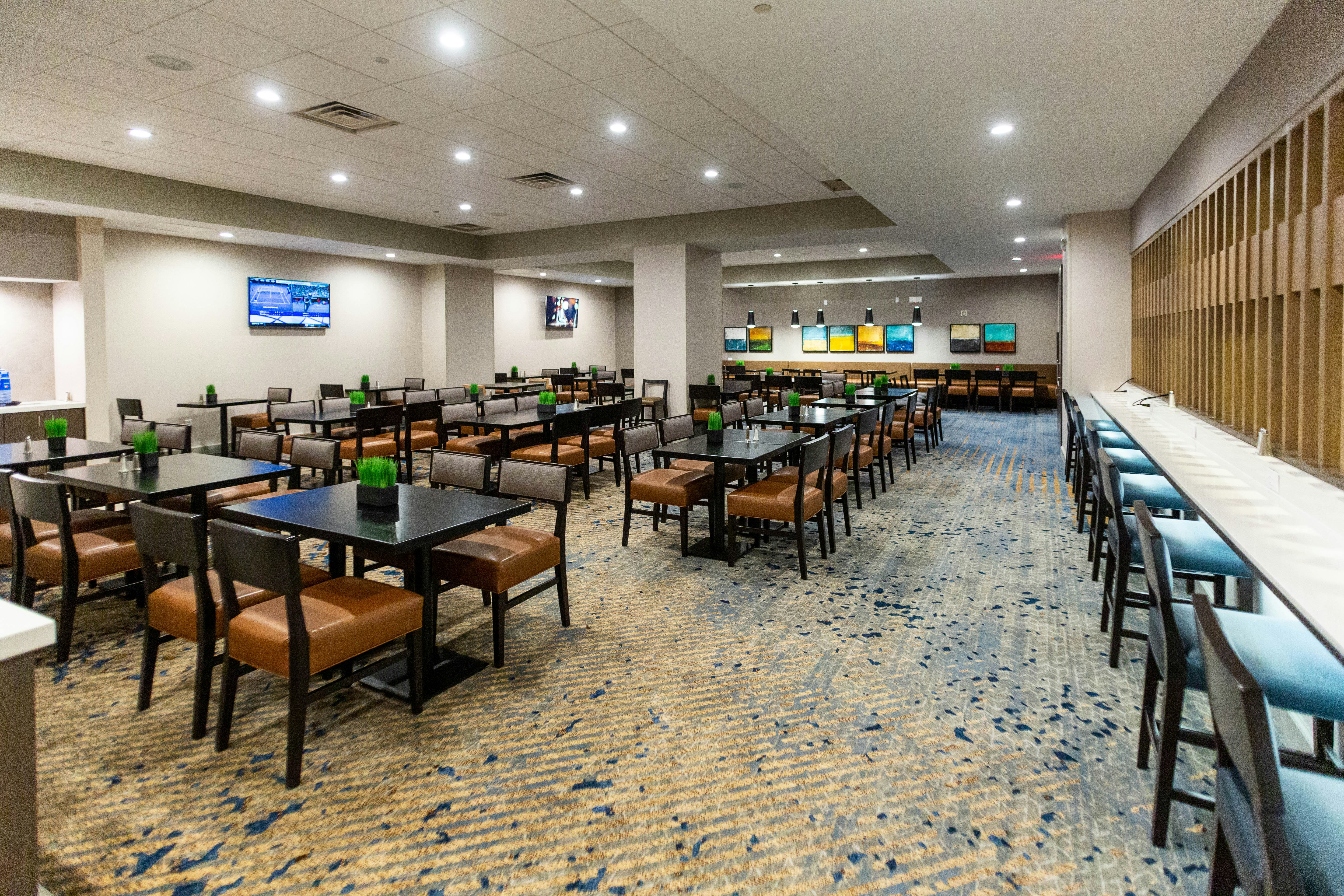 Embassy Suites by Hilton Columbus Dublin 37/55