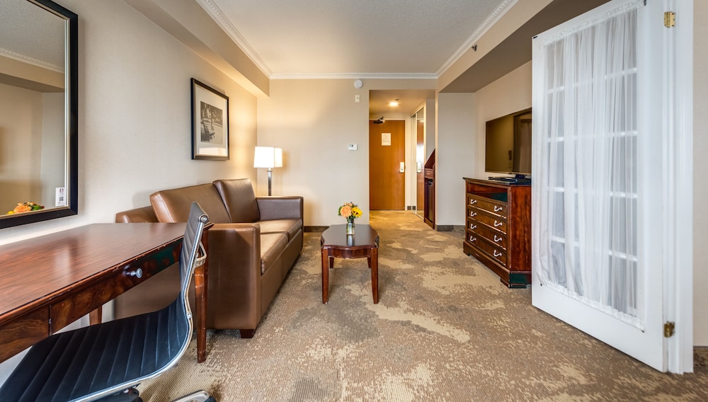 Monte Carlo Inns And Suites Downtown Markham 61/68