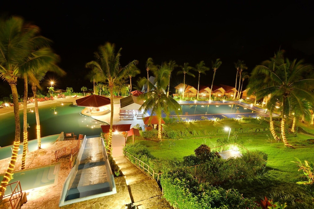 Airai Water Paradise Hotel And Spa 52/56