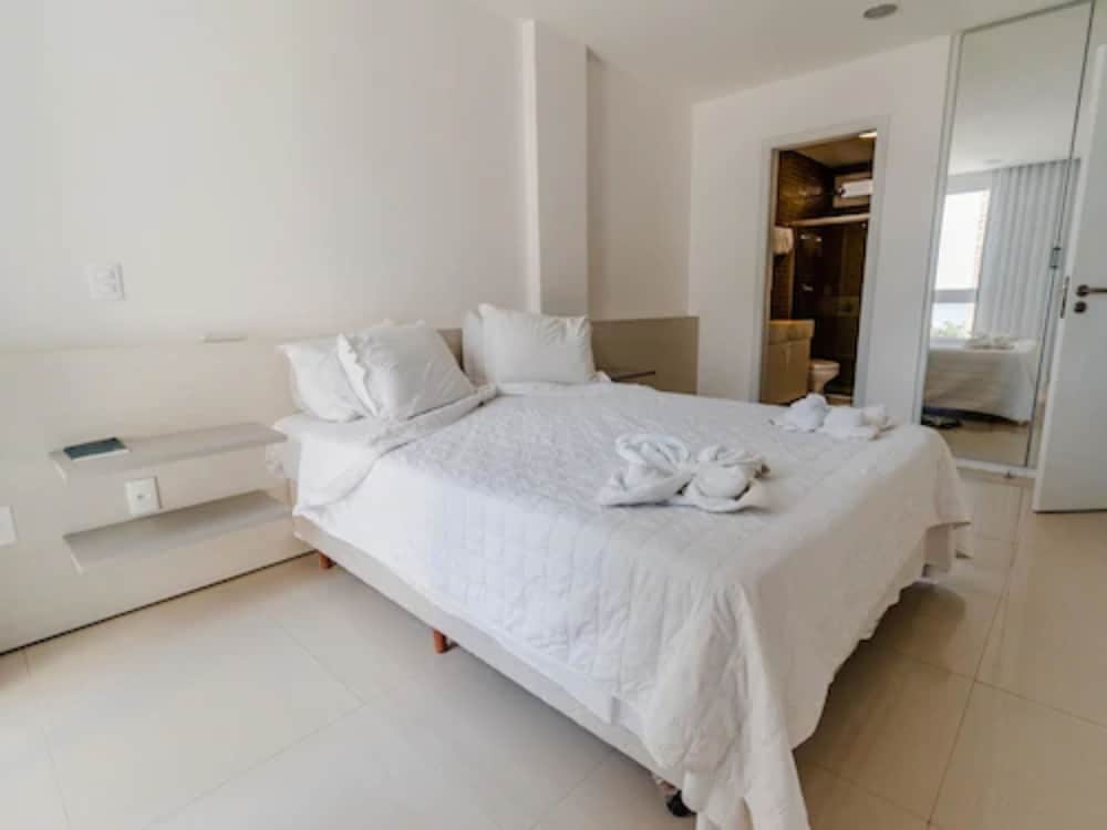 Wave Suites Hotel 17/72