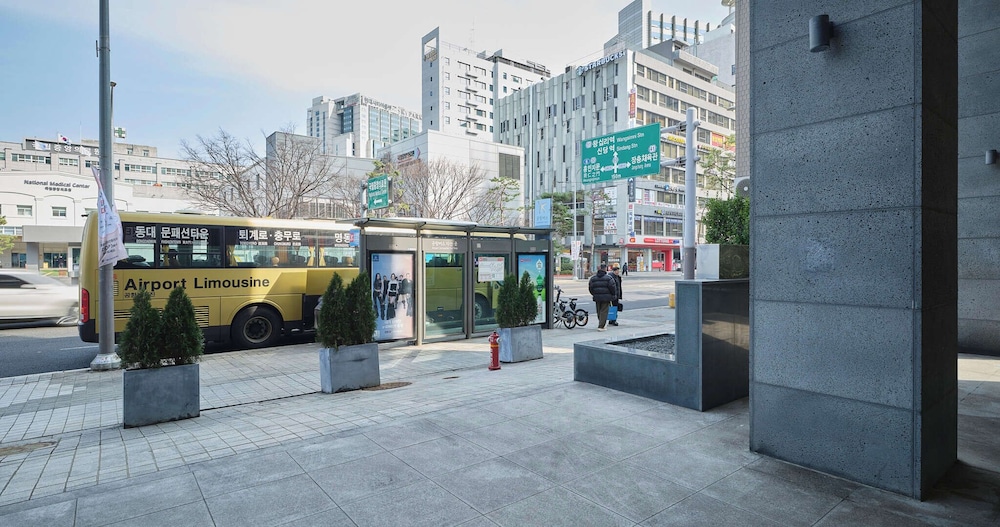Uljiro Co-op Residence 55/57
