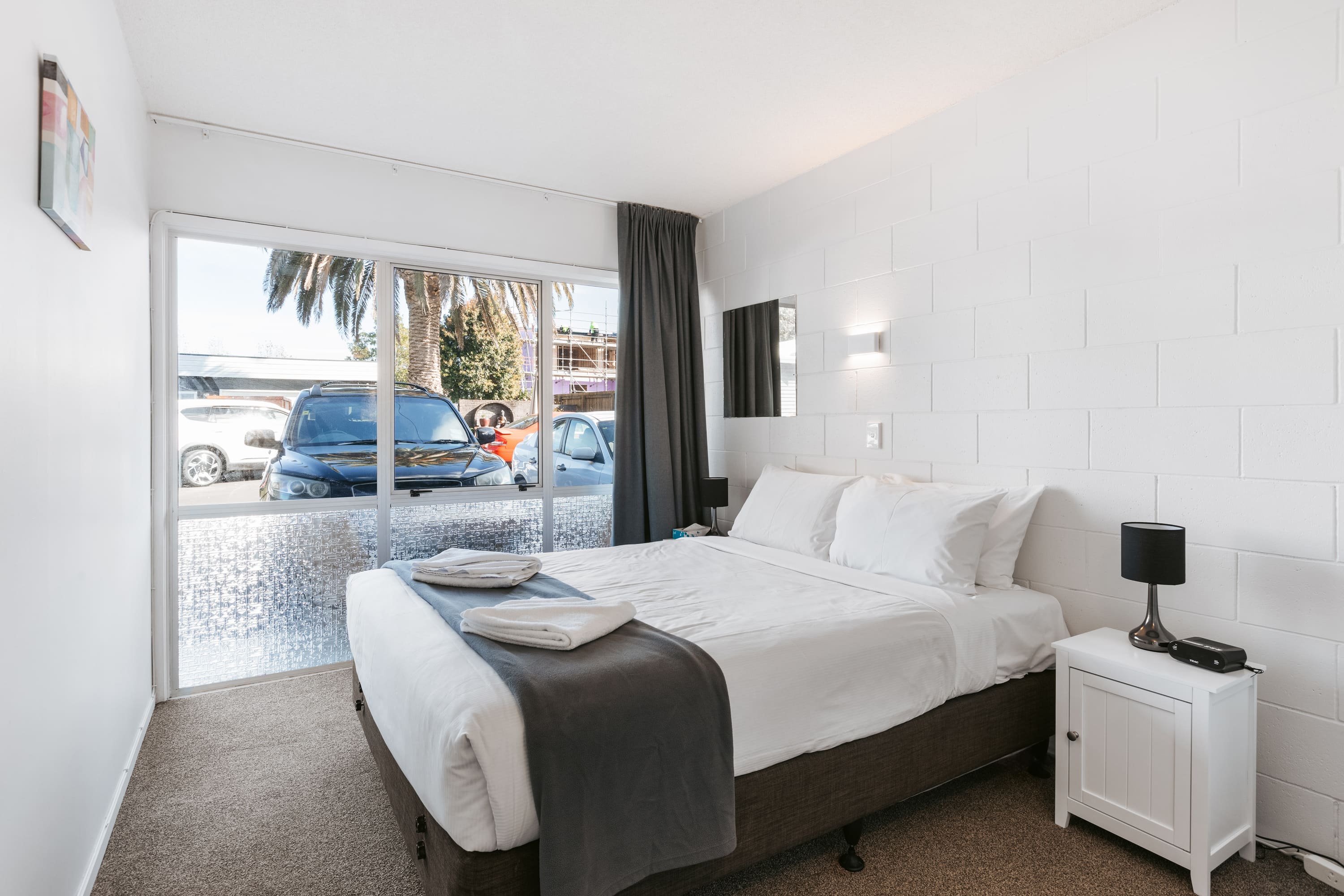 One Bedroom Apartment