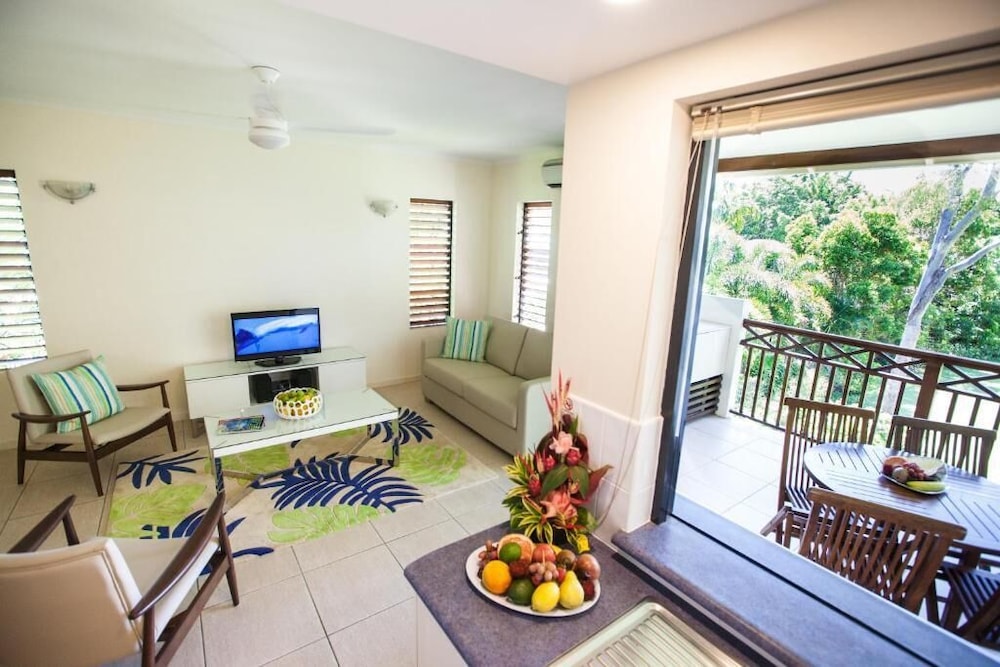 Freestyle Resort Port Douglas 41/61