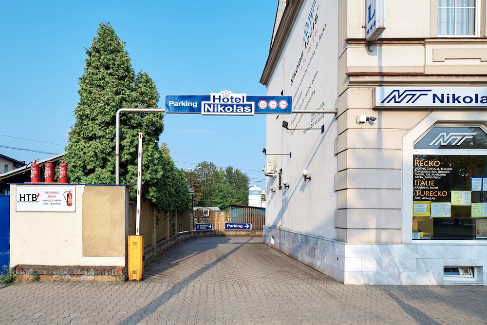 Hotel Nikolas 42/50