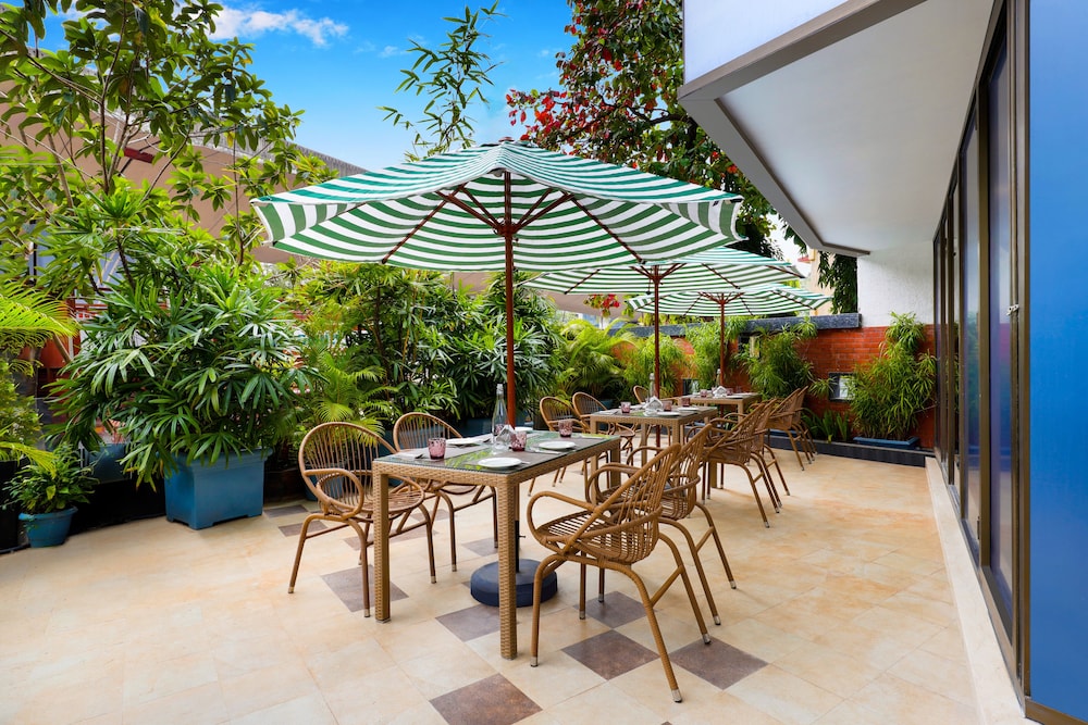 Lemon Tree Hotel, Kalina, Mumbai 34/47