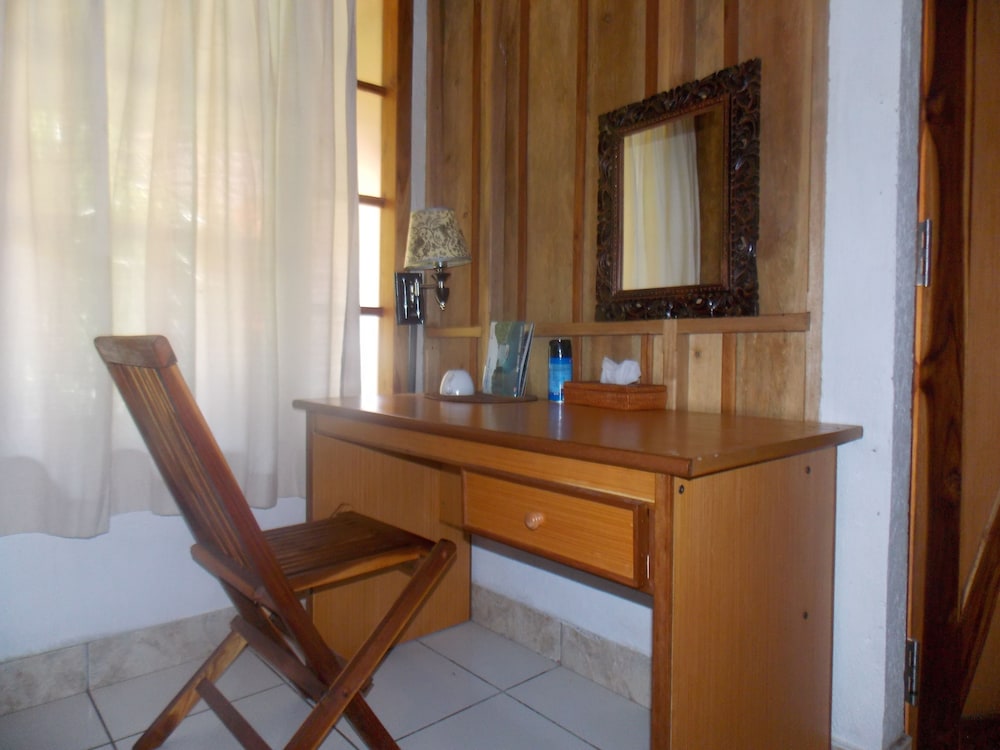 Komodo Lodge 9/47