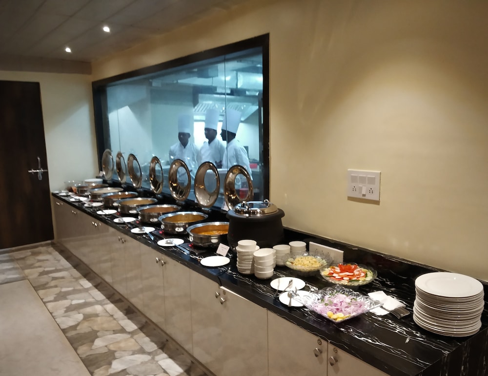 Hotel Shivoy Grand 13/23