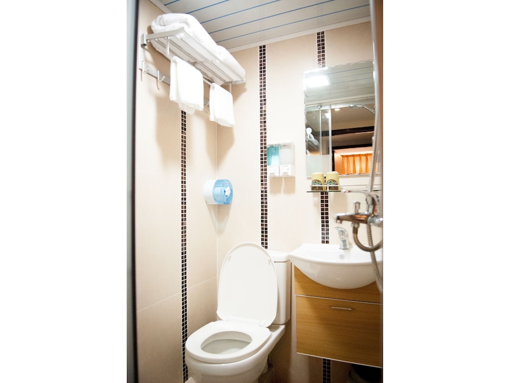 Tempo Inn West Kowloon HSR Station 46/50