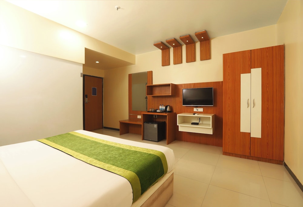 Hotel Elite Continental - Airport Road Andheri 15/32