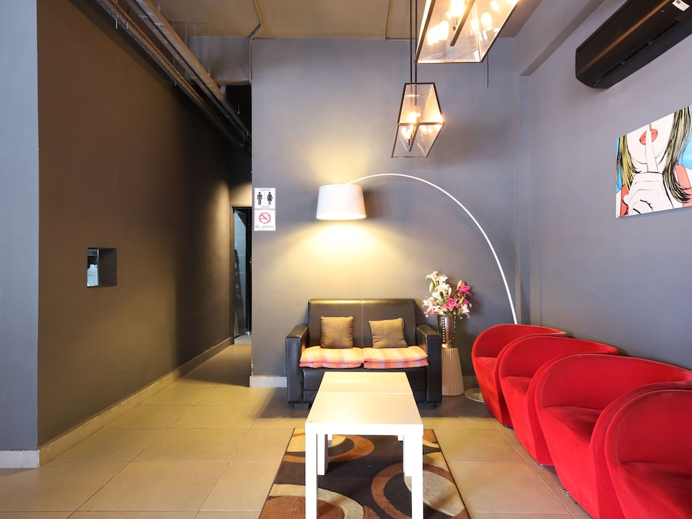 Hotel O Link Inn 16/20