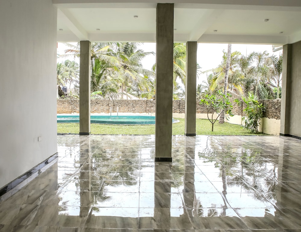 Hotel Star White Negombo 18/50