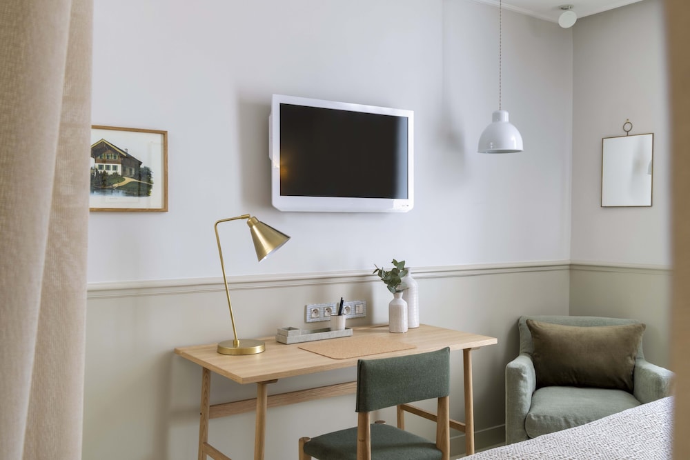 Le Petit Beaumarchais Hotel & Spa 32/48