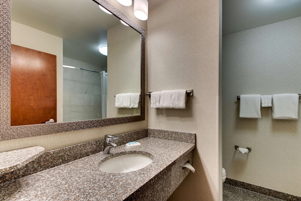 Drury Inn and Suites Meridian 50/50