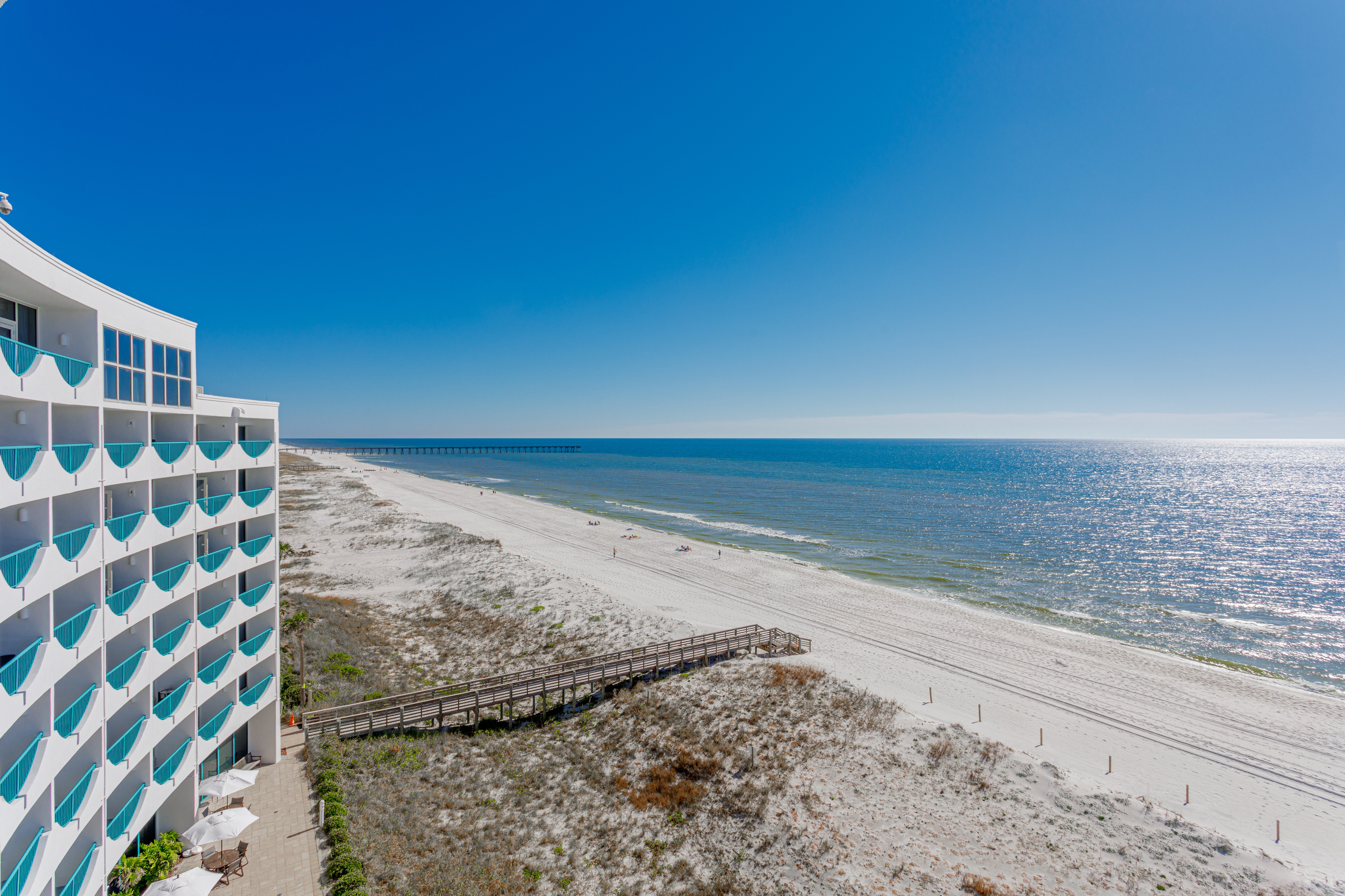 Holiday Inn Express Pensacola Beach 52/60