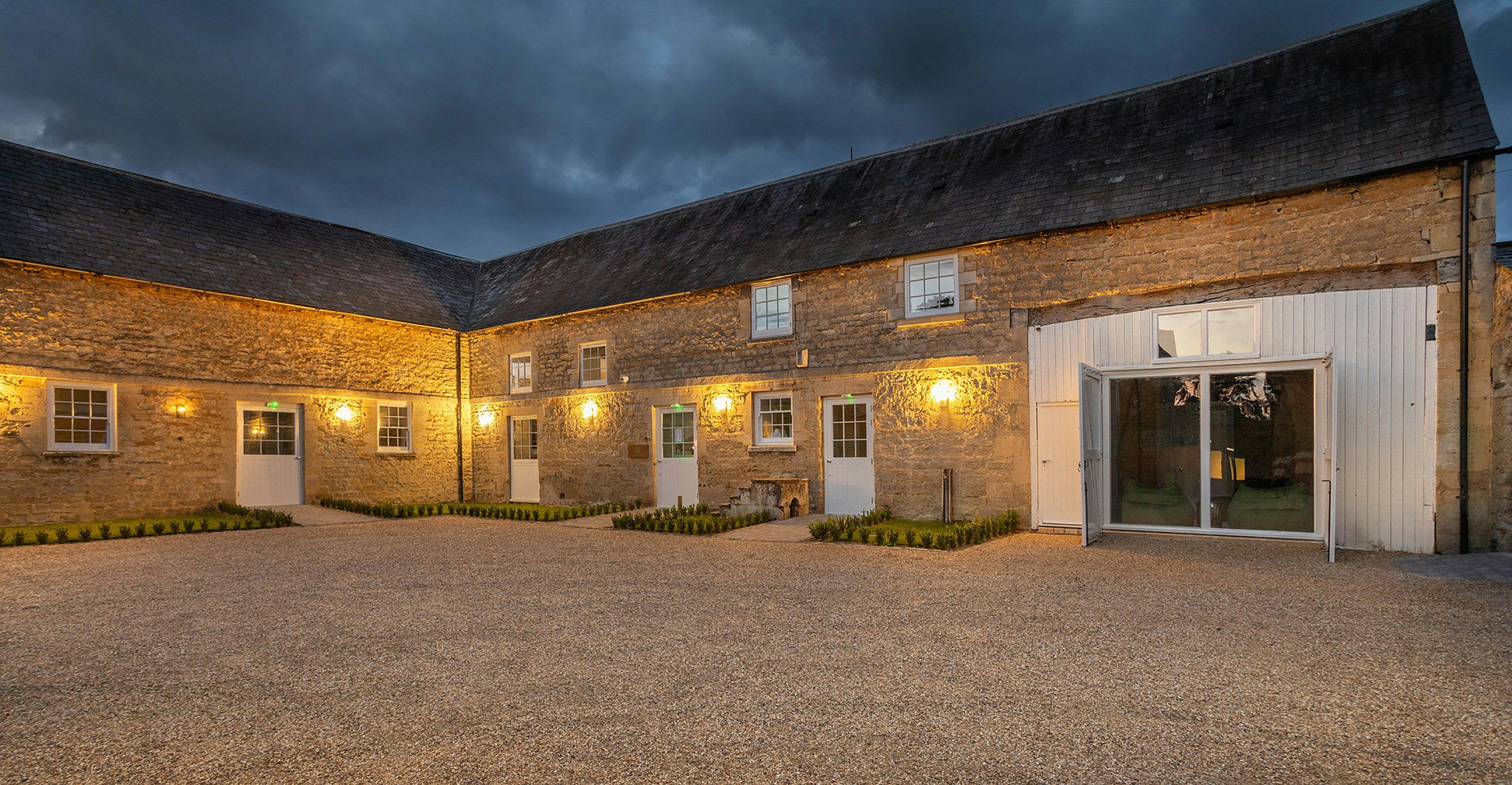 Barton Hall Hotel 4/56