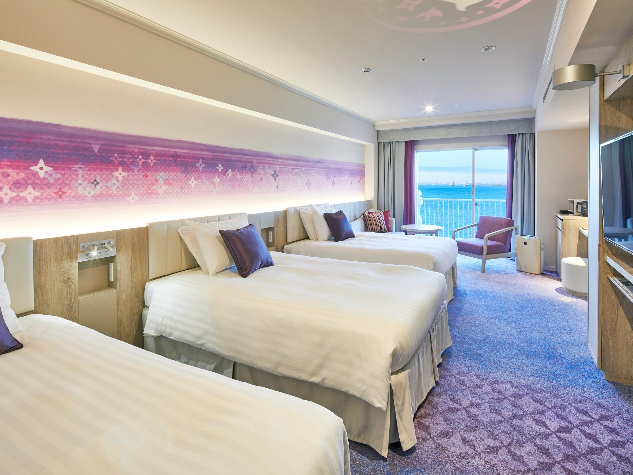 Nikko, Deluxe, Lounge Access