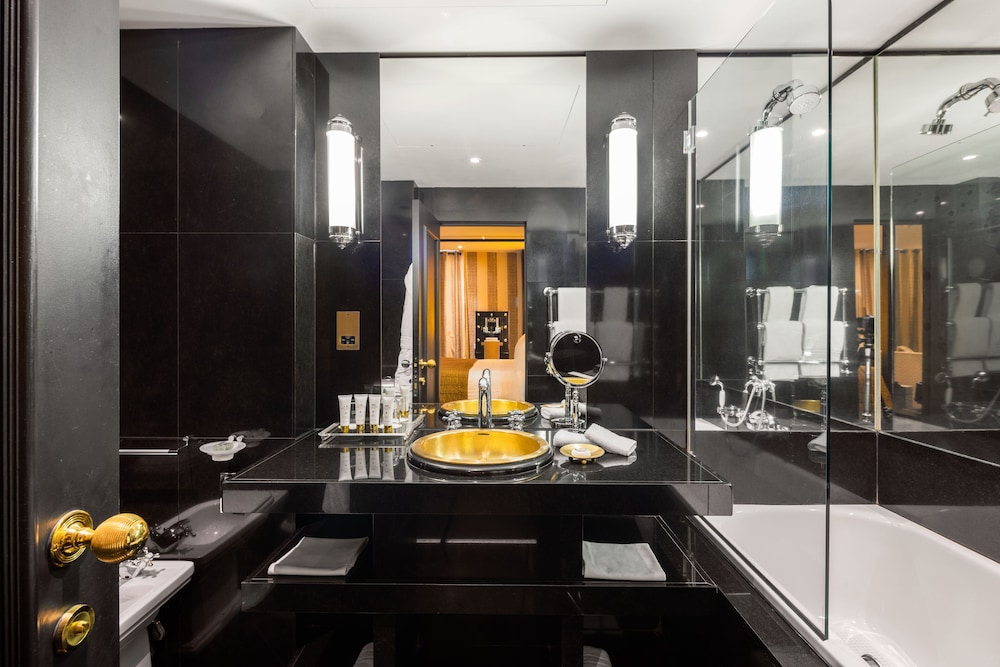 60 Hyde Park Gate Hotel 36/71