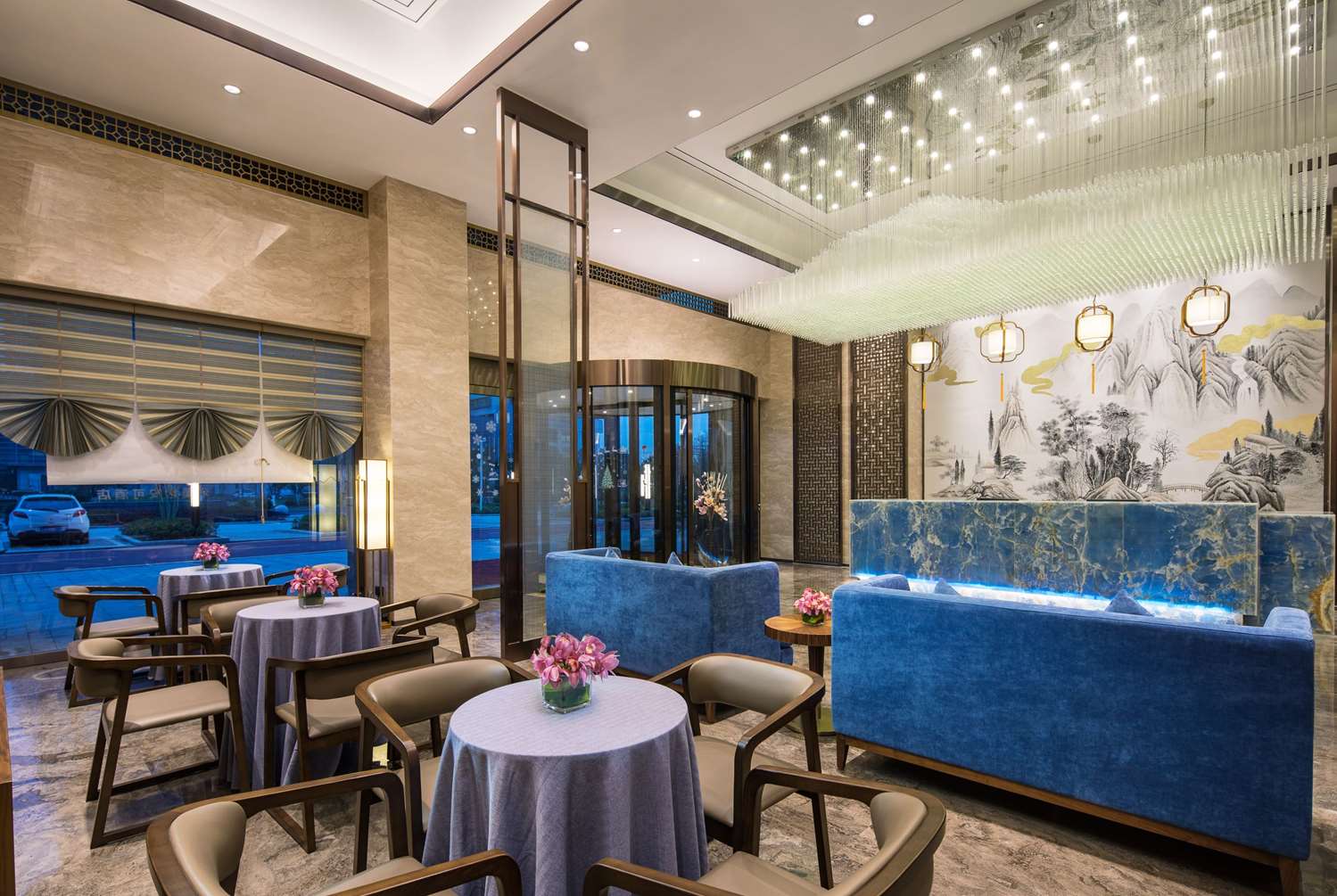 Ramada Encore Wyndham Wuhan Caidian 8/13