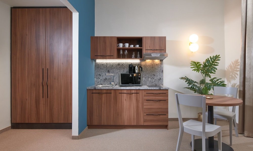 Golden Angel Suites by Adrez Living 12/62
