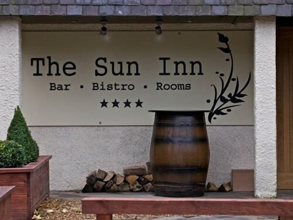 The Sun Inn 24/39
