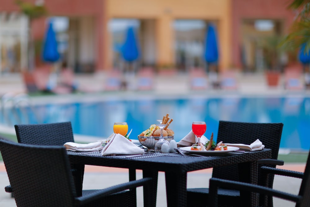Tolip Family Park Hotel 57/74