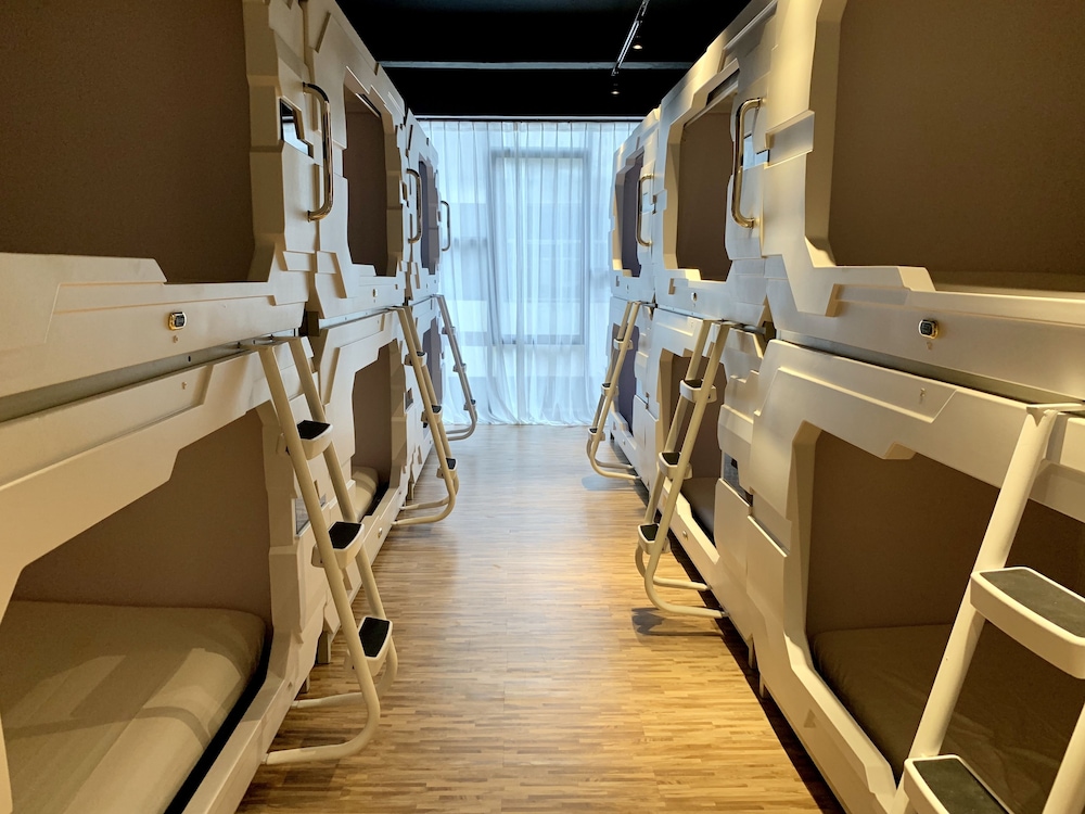 Stay Inn Hostel Jakarta 33/64